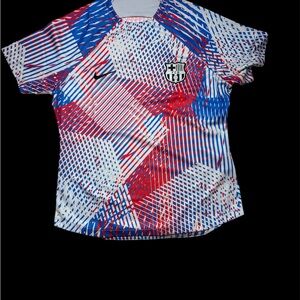Nike Womens BarcelonaMulticolor Graphic Shirt Size Medium NWT
